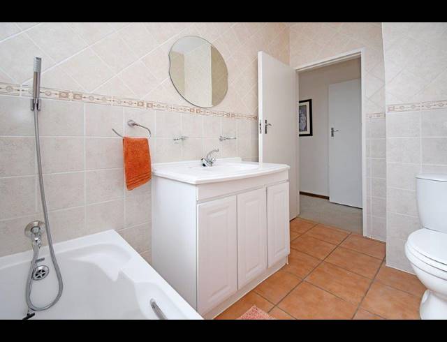 3 BEDROOM APARTMENT FOR SALE IN BEDFORD GARDENS
